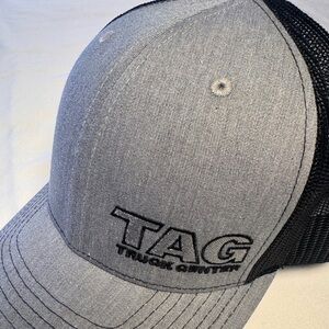 🧢 TAG Truck Center Hat – Richardson 112 Trucker Cap – Gray & Black Snapback